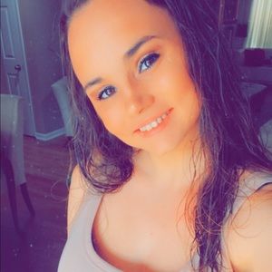 Meet your Posher, Savannah